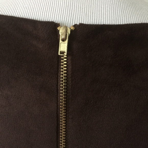 Bebe Wrap Crop Top in Brown - Picture 4 of 5